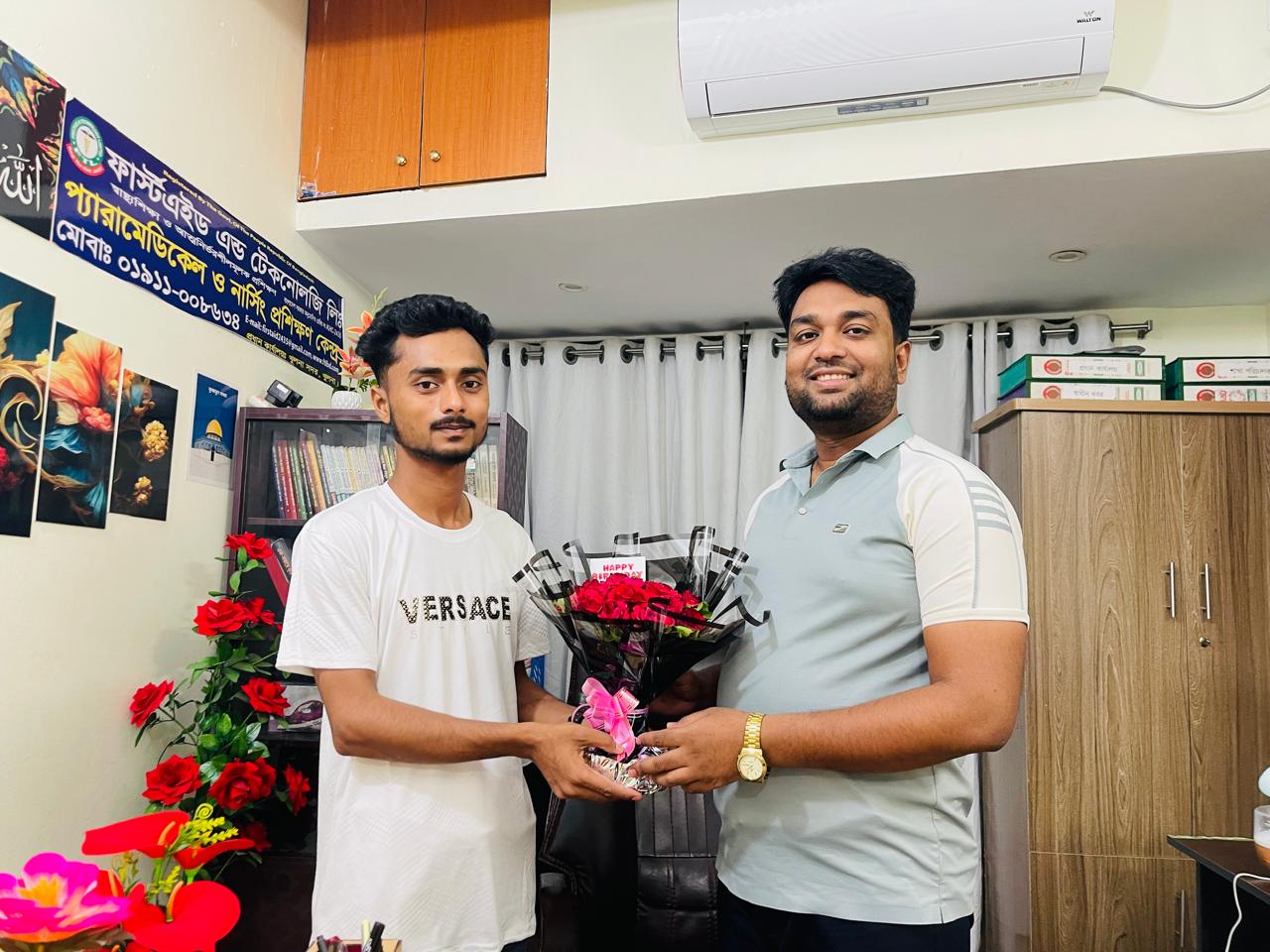 অভিজ্ঞ শিক্ষক ও ডাক্তার দ্বারা সার্বক্ষণিক পাঠদান